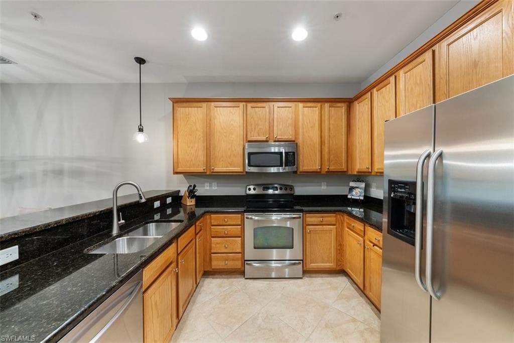 8949 Malibu St 305, Naples, FL 34113-12