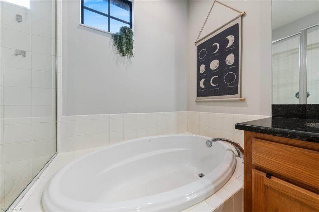8949 Malibu St 305, Naples, FL 34113-17