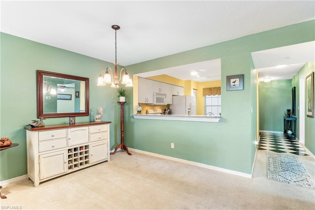 9610 Victoria Ln 208d, Naples, FL 34109-8