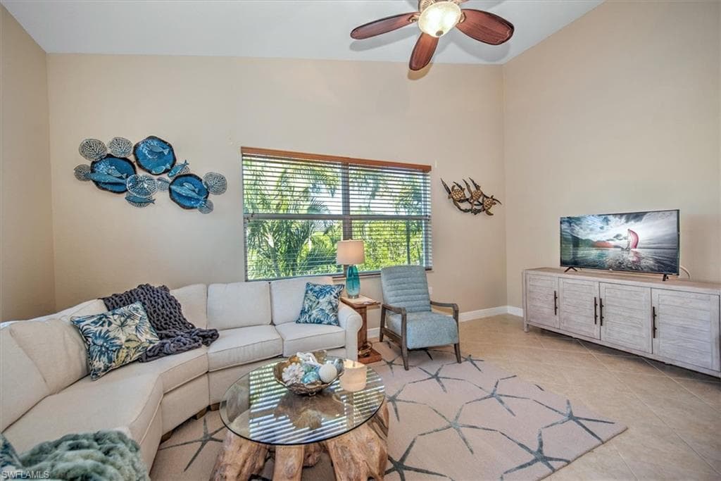 8375 Whisper Trace Ln M203, Naples, FL 34114-11