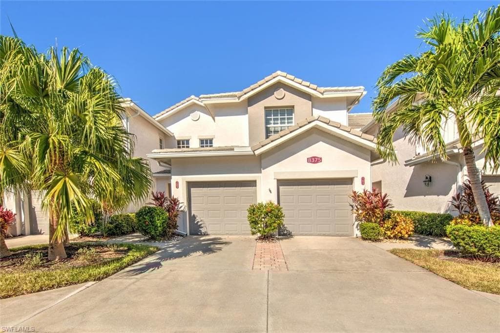 8375 Whisper Trace Ln M203, Naples, FL 34114-2