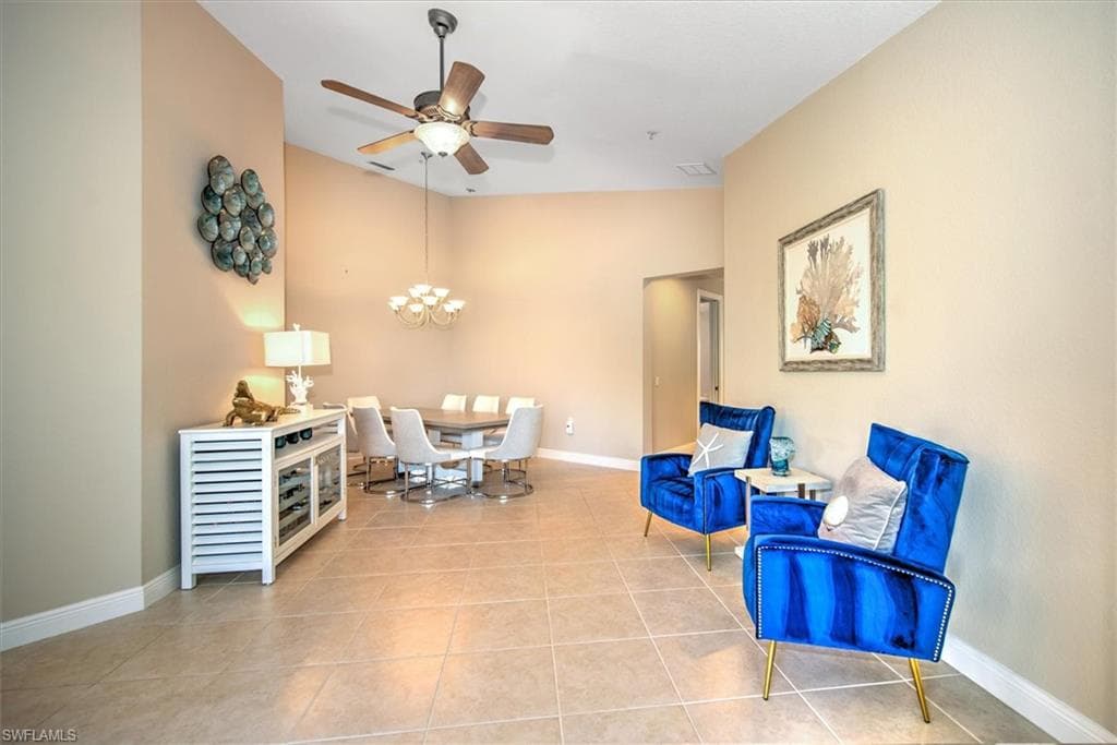 8375 Whisper Trace Ln M203, Naples, FL 34114-7