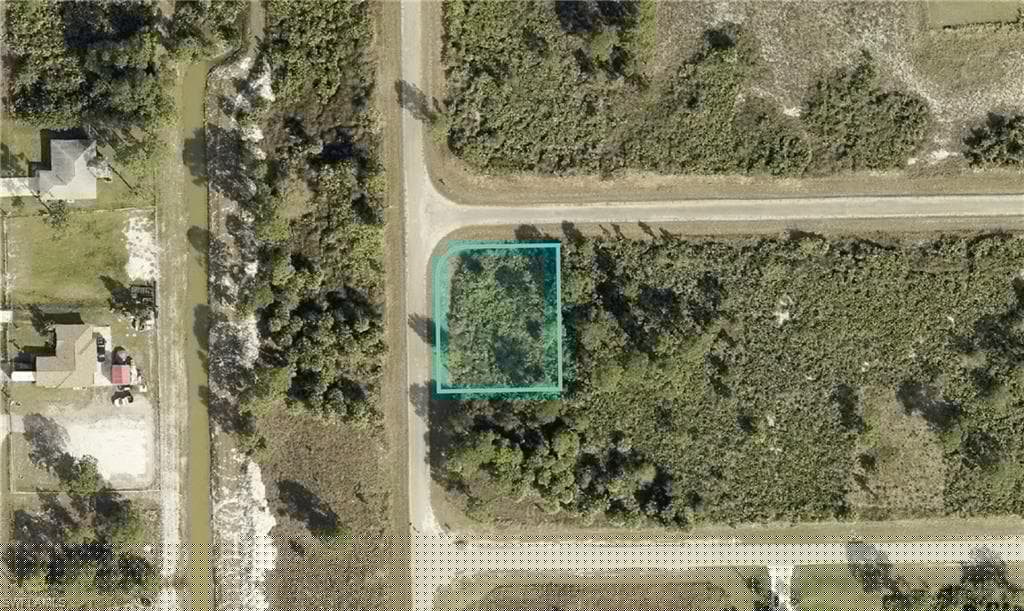 1232 Garibaldi St E, Lehigh Acres, FL 33974-1