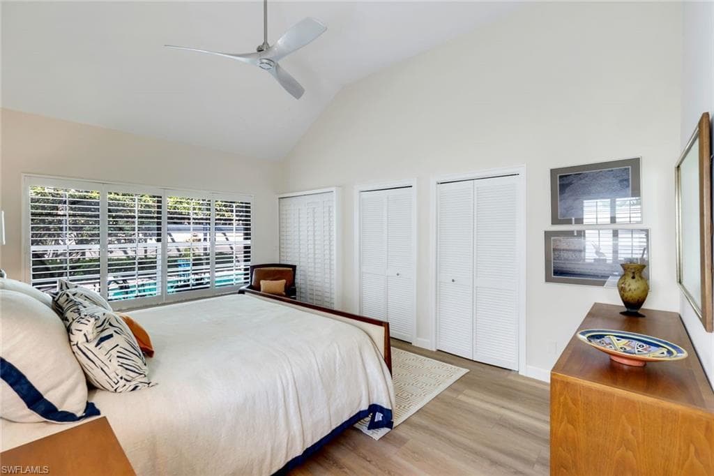 353 Carlton Pl 33, Naples, FL 34108-14
