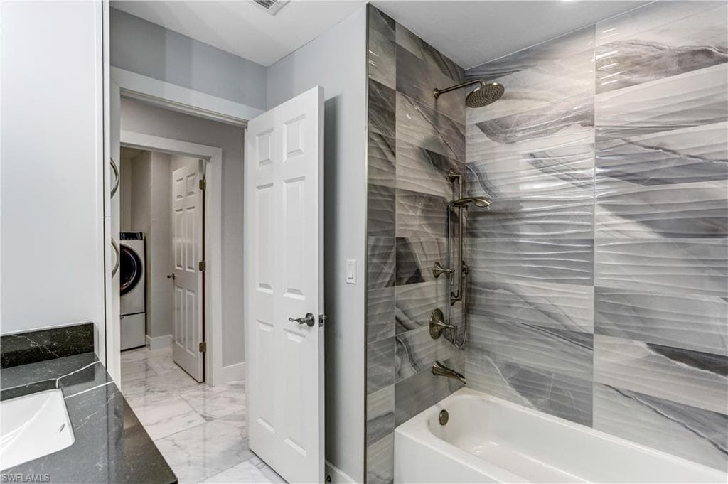 226 1st St, Bonita Springs, FL 34134-19