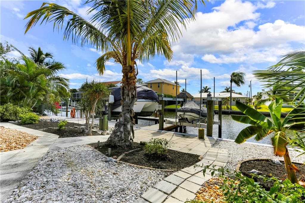 226 1st St, Bonita Springs, FL 34134-29