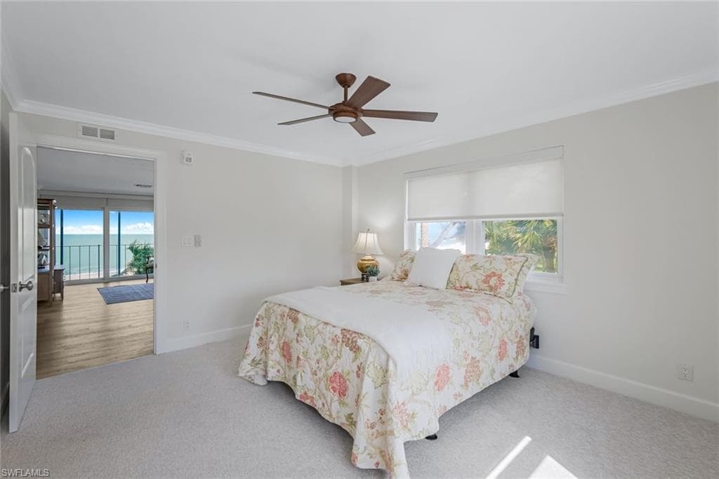 2011 Gulf Shore Blvd N 26, Naples, FL 34102-14