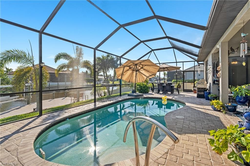 2712 25th St, Cape Coral, FL 33914-32