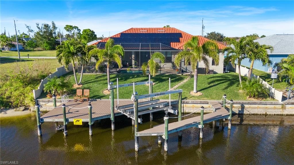 2712 25th St, Cape Coral, FL 33914-37