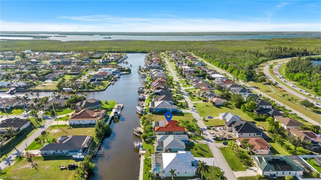 2712 25th St, Cape Coral, FL 33914-42