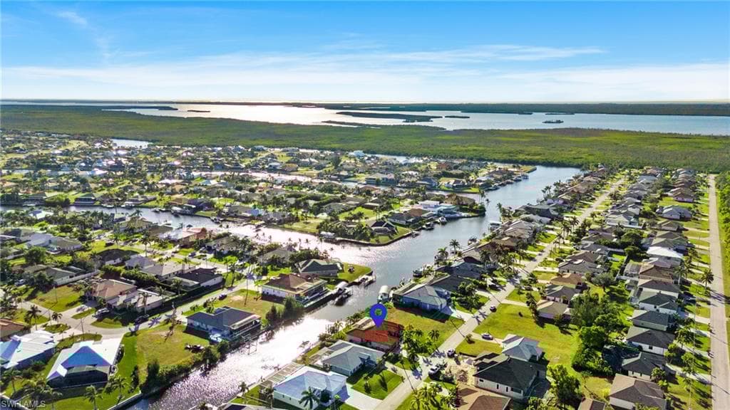 2712 25th St, Cape Coral, FL 33914-43