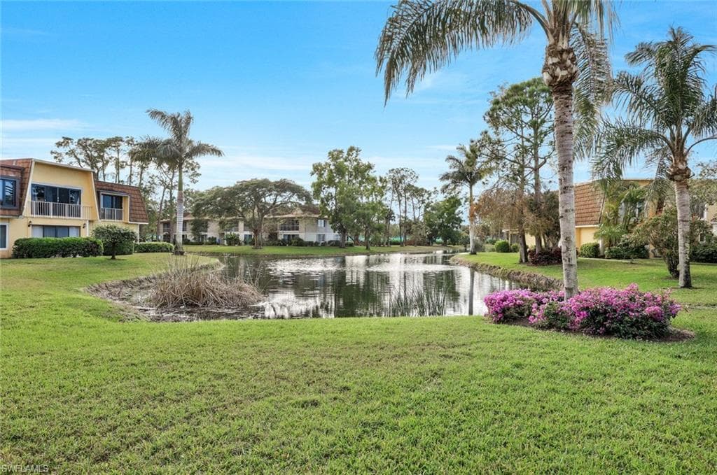 1840 Bald Eagle Dr 405a, Naples, FL 34105-20