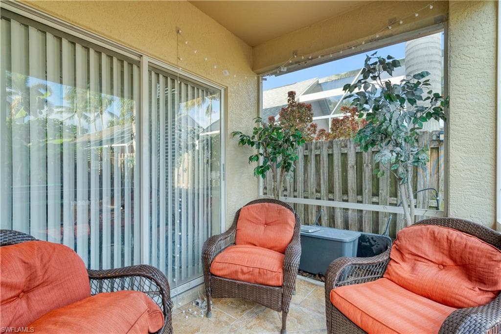 3508 Magenta Ct 17, Naples, FL 34112-6