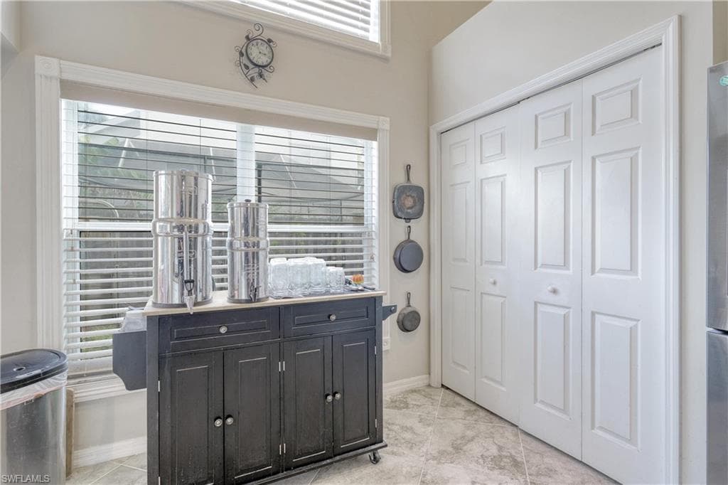 3508 Magenta Ct 17, Naples, FL 34112-7