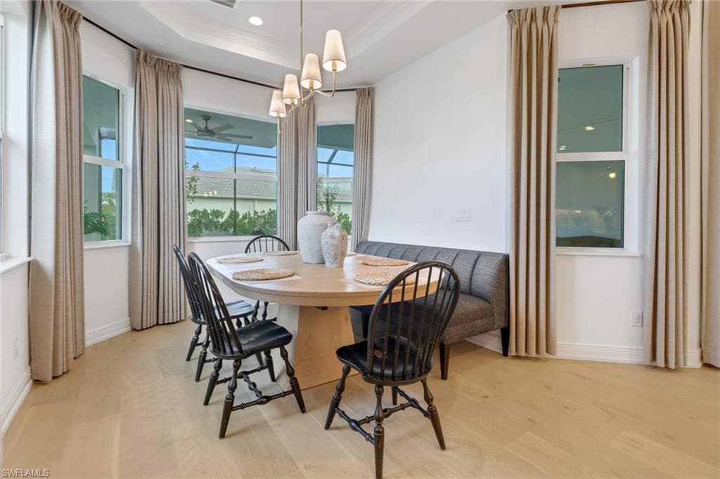 9241 Cayman Dr, Naples, FL 34114-13