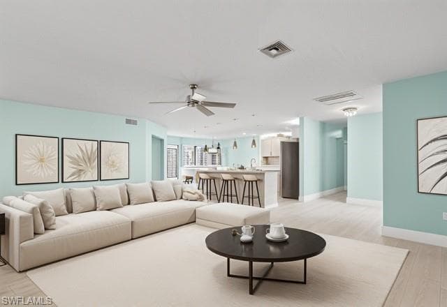 1486 13th Ave N, Naples, FL 34102-13