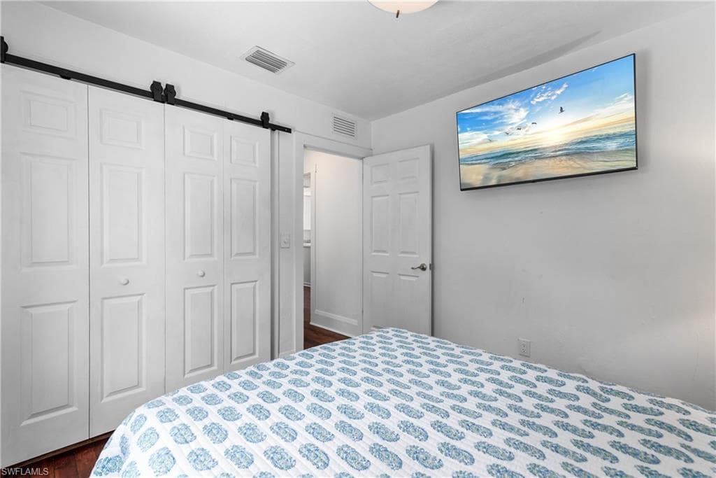 3475 Edgewood Ave, Fort Myers, FL 33916-14