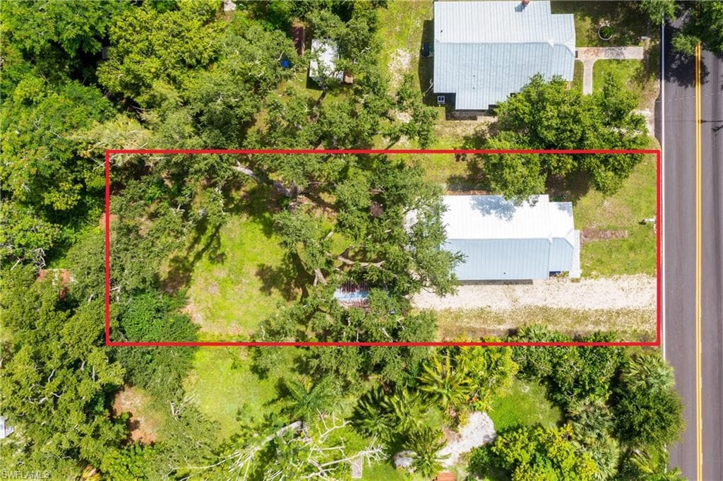 3475 Edgewood Ave, Fort Myers, FL 33916-23
