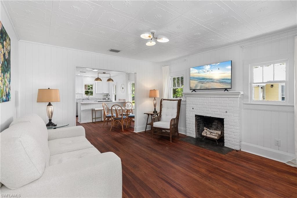 3475 Edgewood Ave, Fort Myers, FL 33916-3