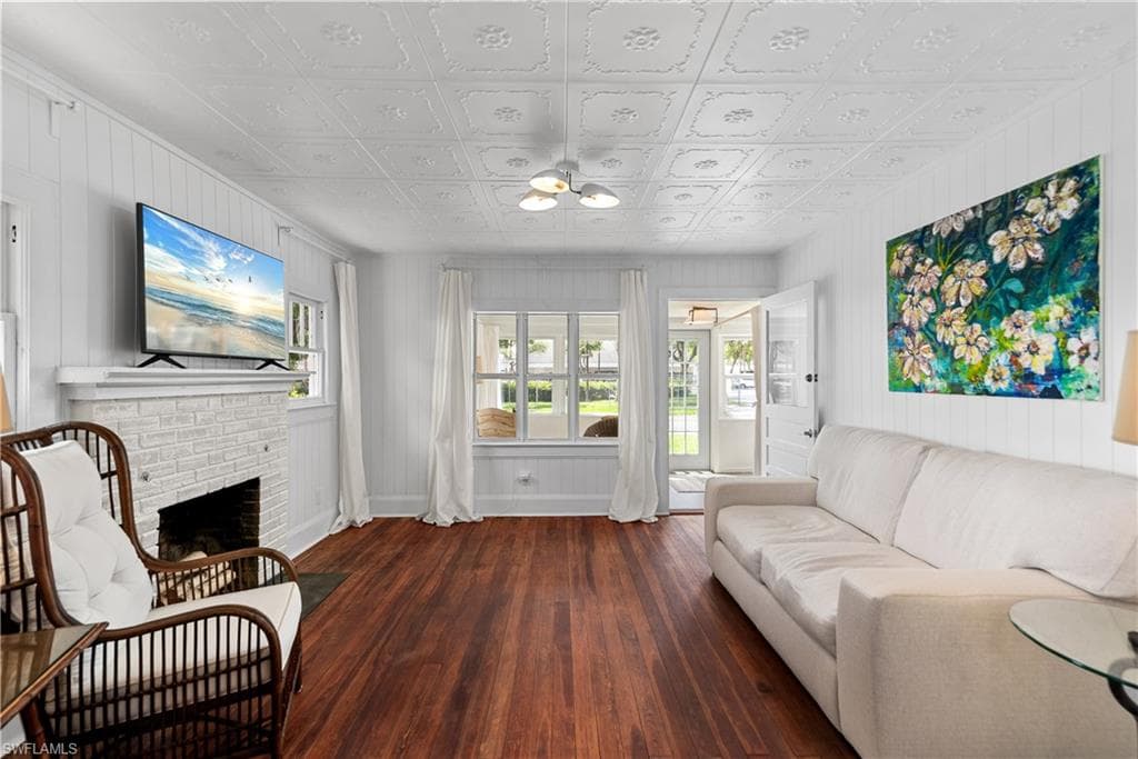 3475 Edgewood Ave, Fort Myers, FL 33916-5