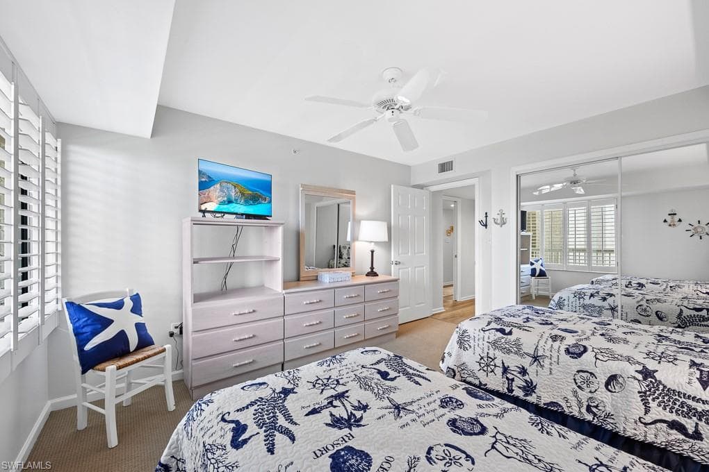 21 Bluebill Ave B905, Naples, FL 34108-13