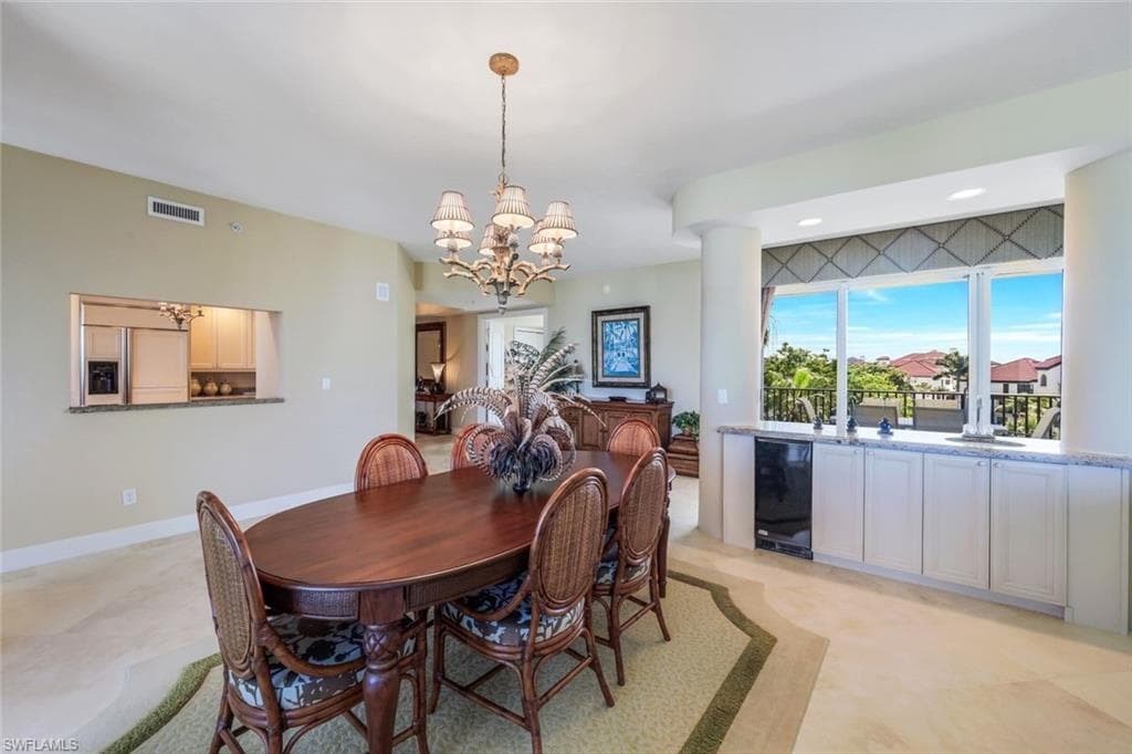 700 La Peninsula Blvd 401, Naples, FL 34113-11