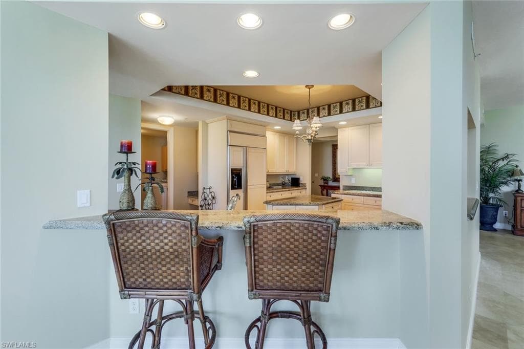 700 La Peninsula Blvd 401, Naples, FL 34113-15