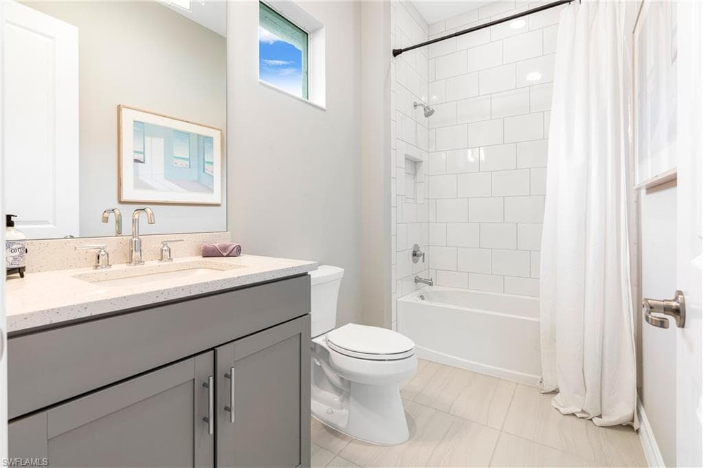 14464 Neptune Ave, Naples, FL 34114-39