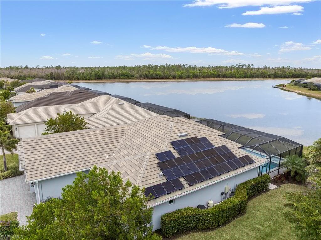 14464 Neptune Ave, Naples, FL 34114-47
