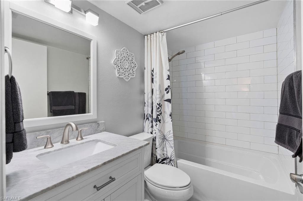 200 Stevens Landing Dr B305, Marco Island, FL 34145-13