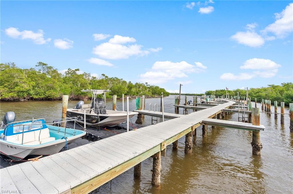 200 Stevens Landing Dr B305, Marco Island, FL 34145-26