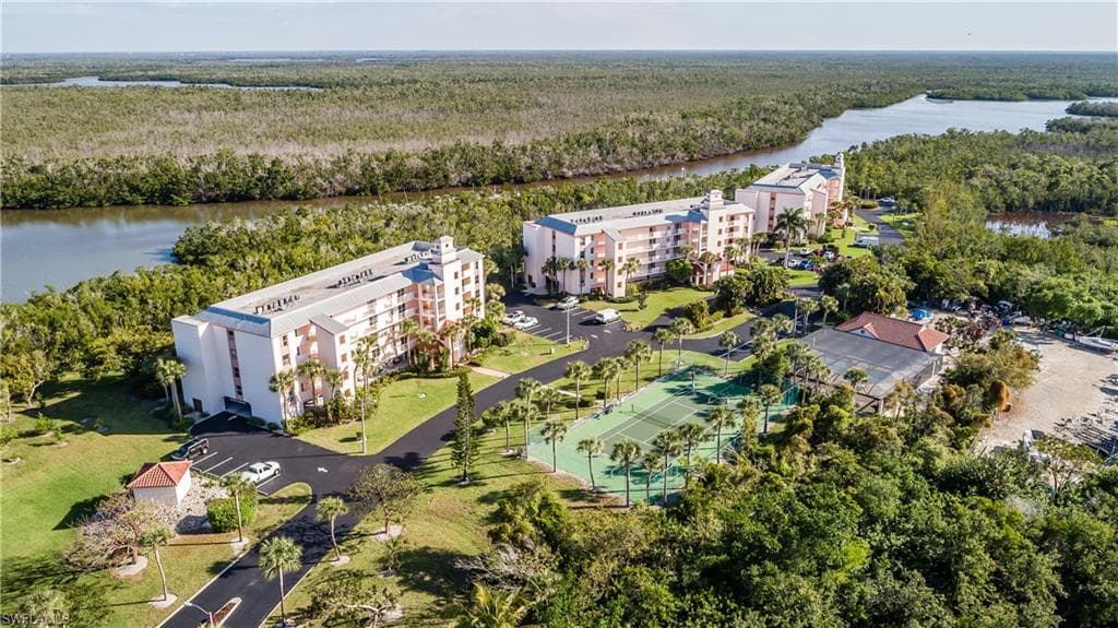 200 Stevens Landing Dr B305, Marco Island, FL 34145-35