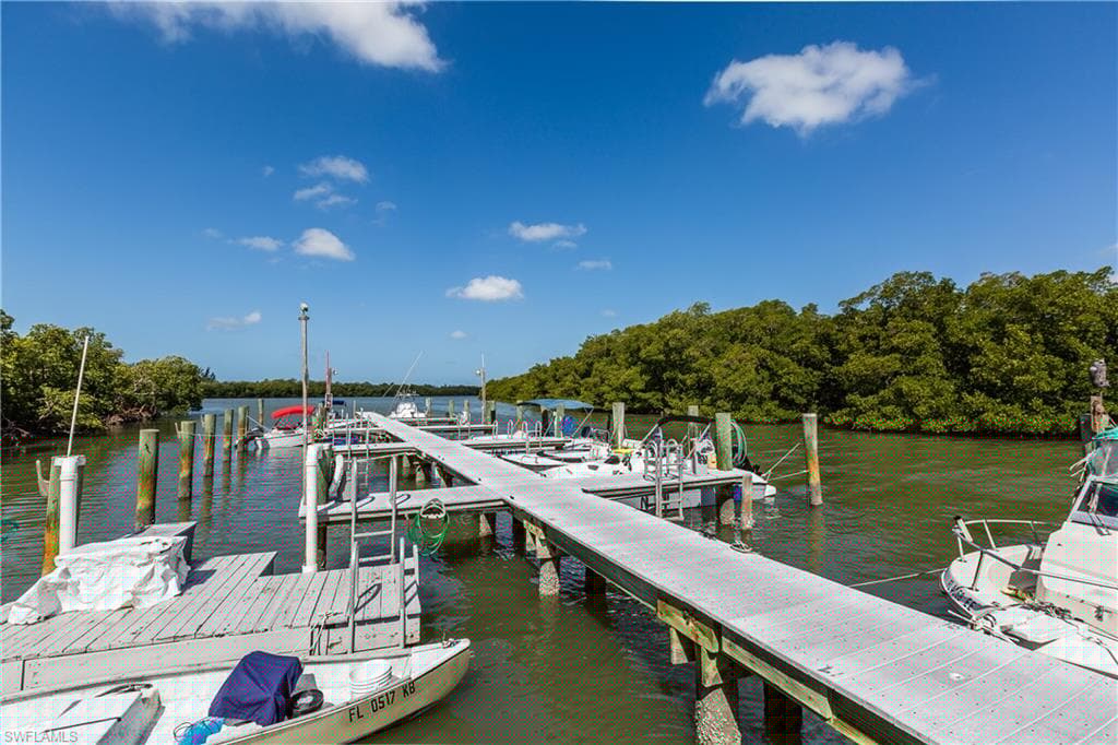 200 Stevens Landing Dr B305, Marco Island, FL 34145-36