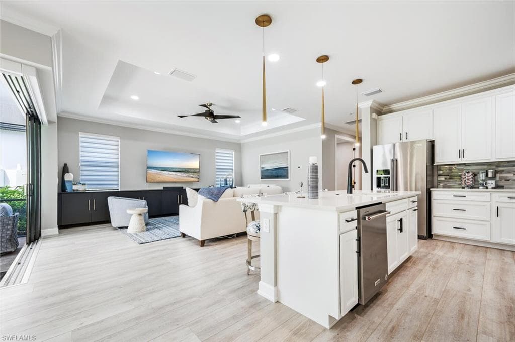6754 Pennyroyal Dr, Naples, FL 34114-19