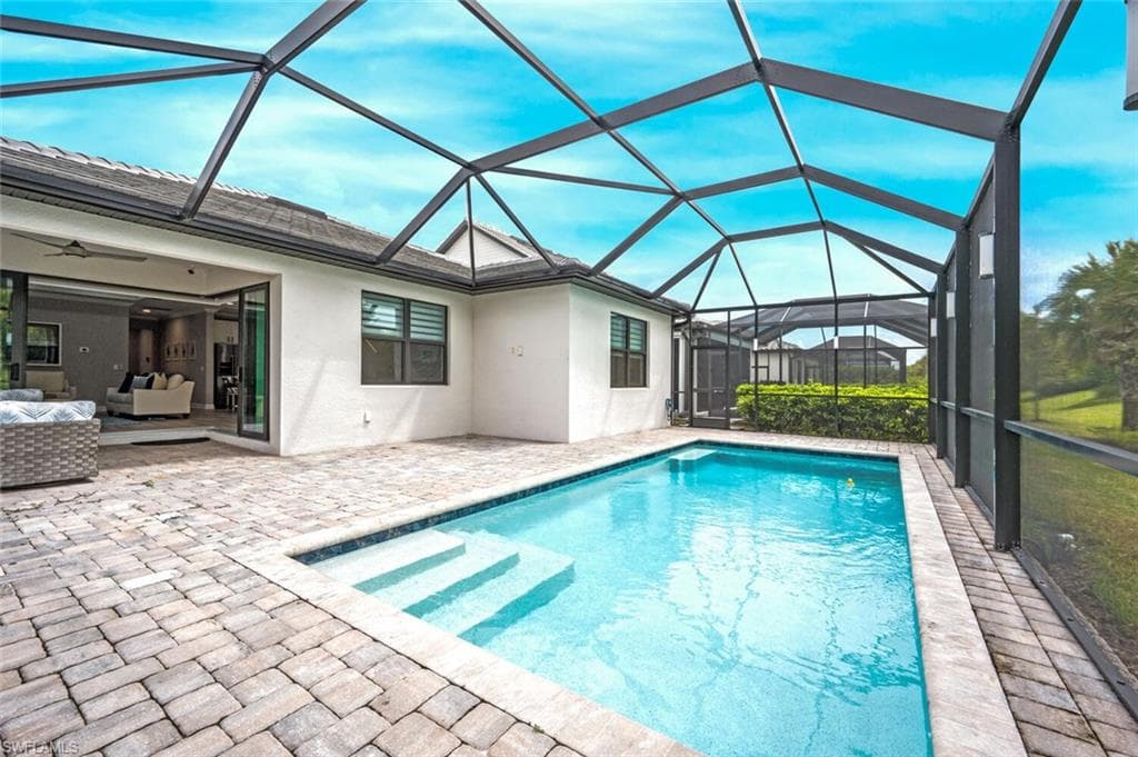6754 Pennyroyal Dr, Naples, FL 34114-35