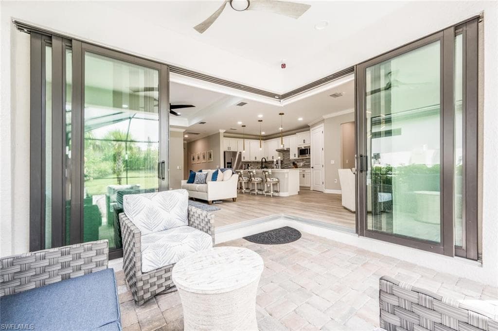 6754 Pennyroyal Dr, Naples, FL 34114-38