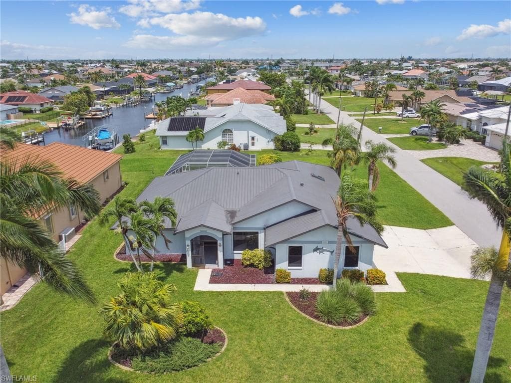 1101 51st Ter, Cape Coral, FL 33914-2