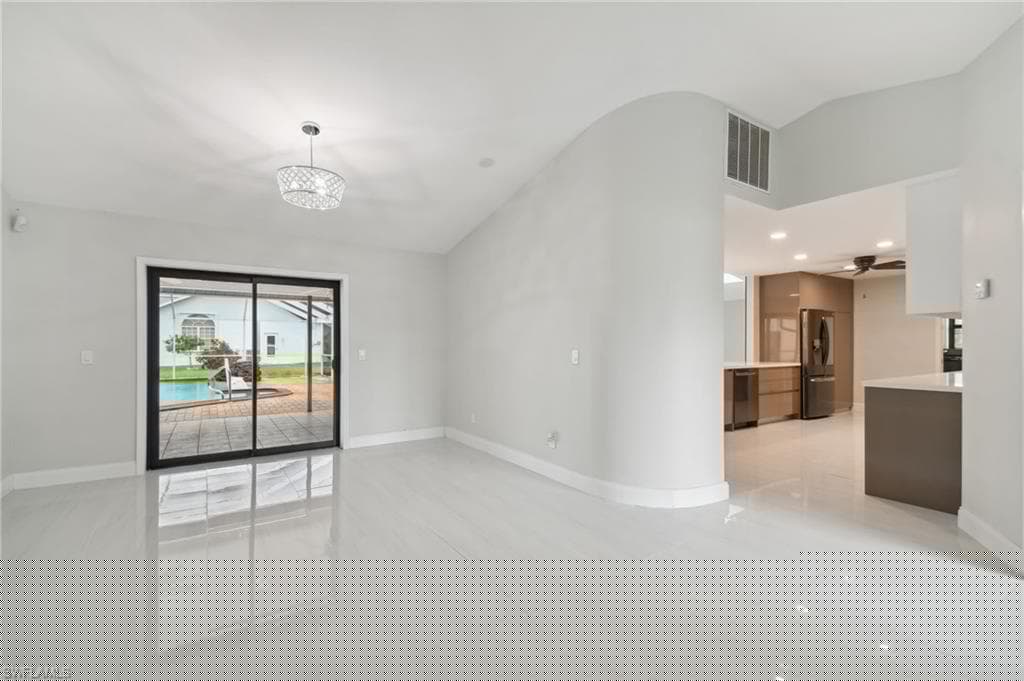 1101 51st Ter, Cape Coral, FL 33914-35