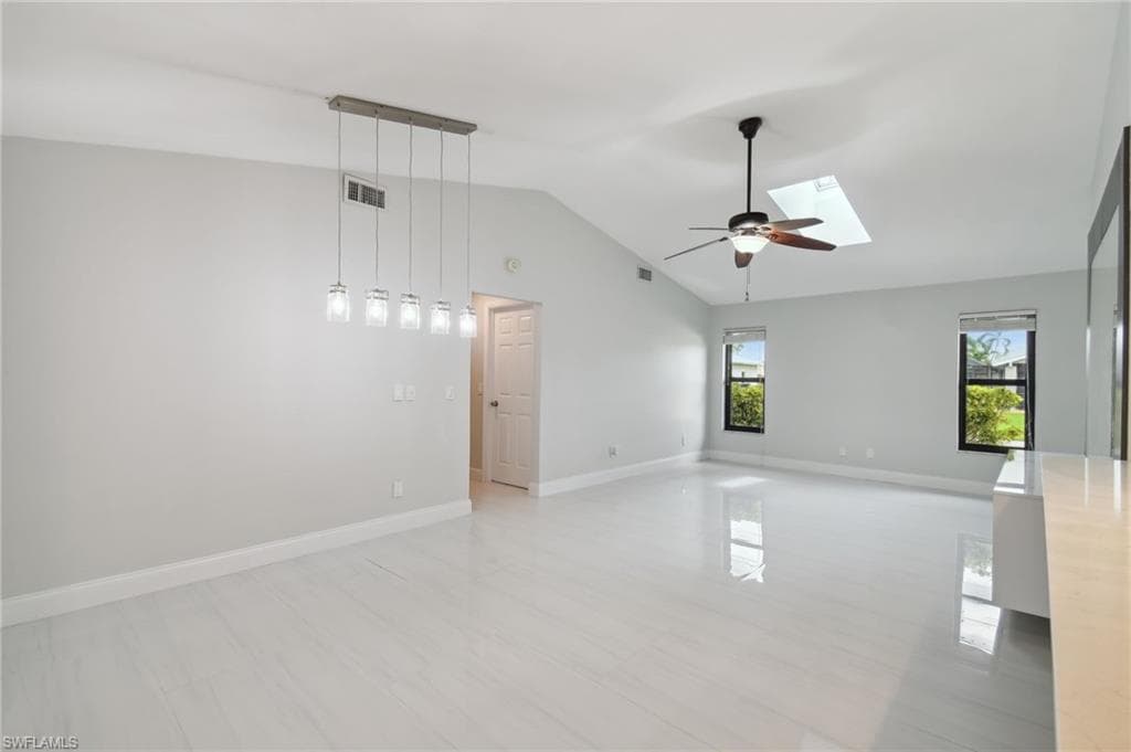 1101 51st Ter, Cape Coral, FL 33914-38