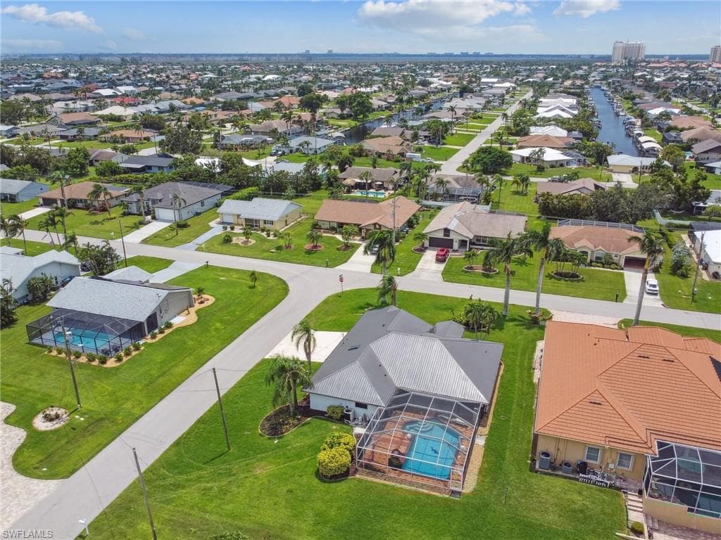 1101 51st Ter, Cape Coral, FL 33914-3