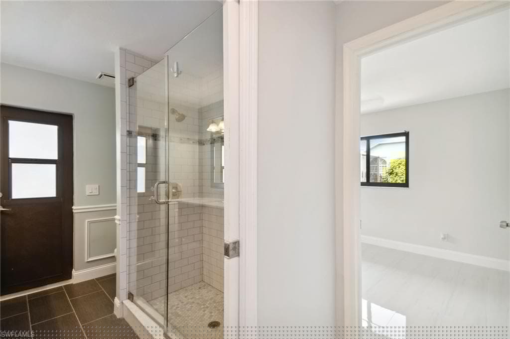 1101 51st Ter, Cape Coral, FL 33914-42