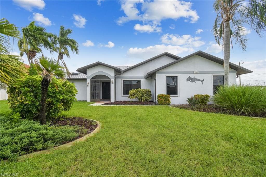 1101 51st Ter, Cape Coral, FL 33914-49