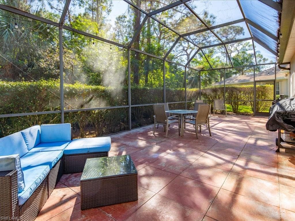 6743 Old Banyan Way, Naples, FL 34109-30