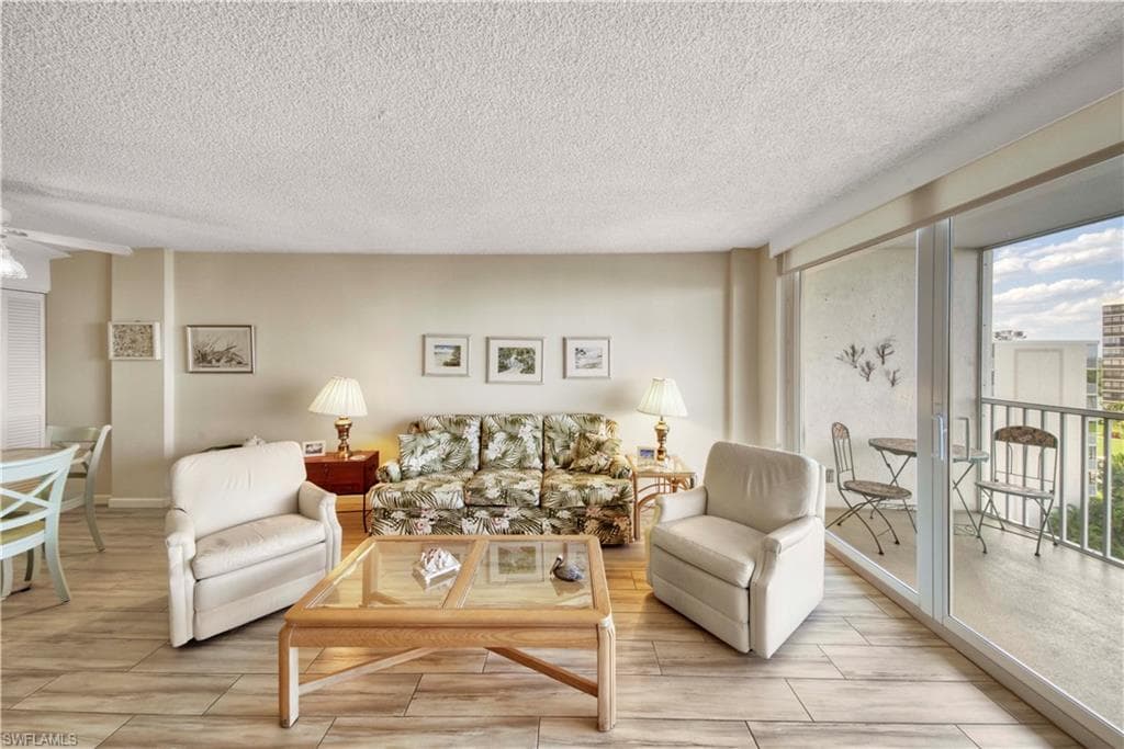 3 Bluebill Ave 808, Naples, FL 34108-12