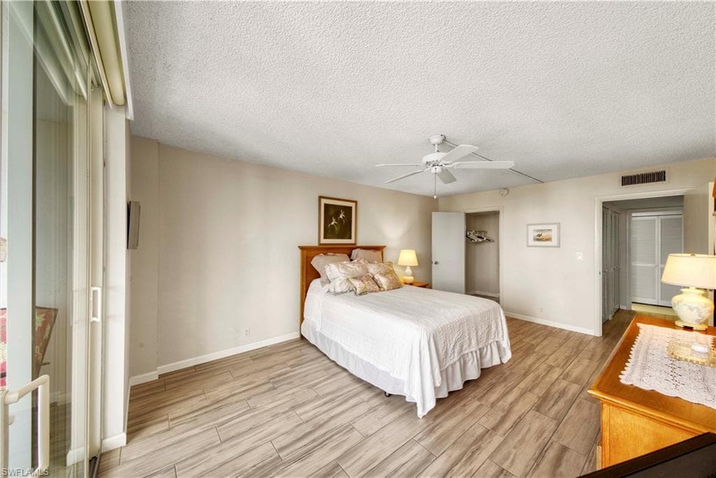 3 Bluebill Ave 808, Naples, FL 34108-19