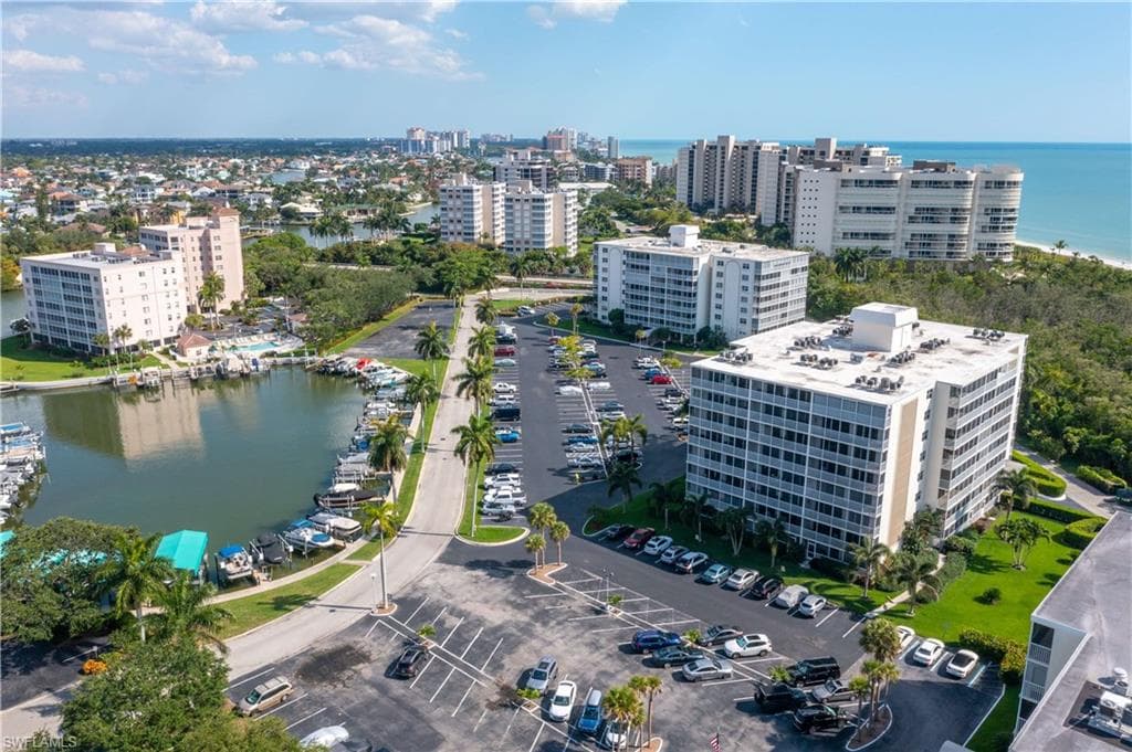 3 Bluebill Ave 808, Naples, FL 34108-1