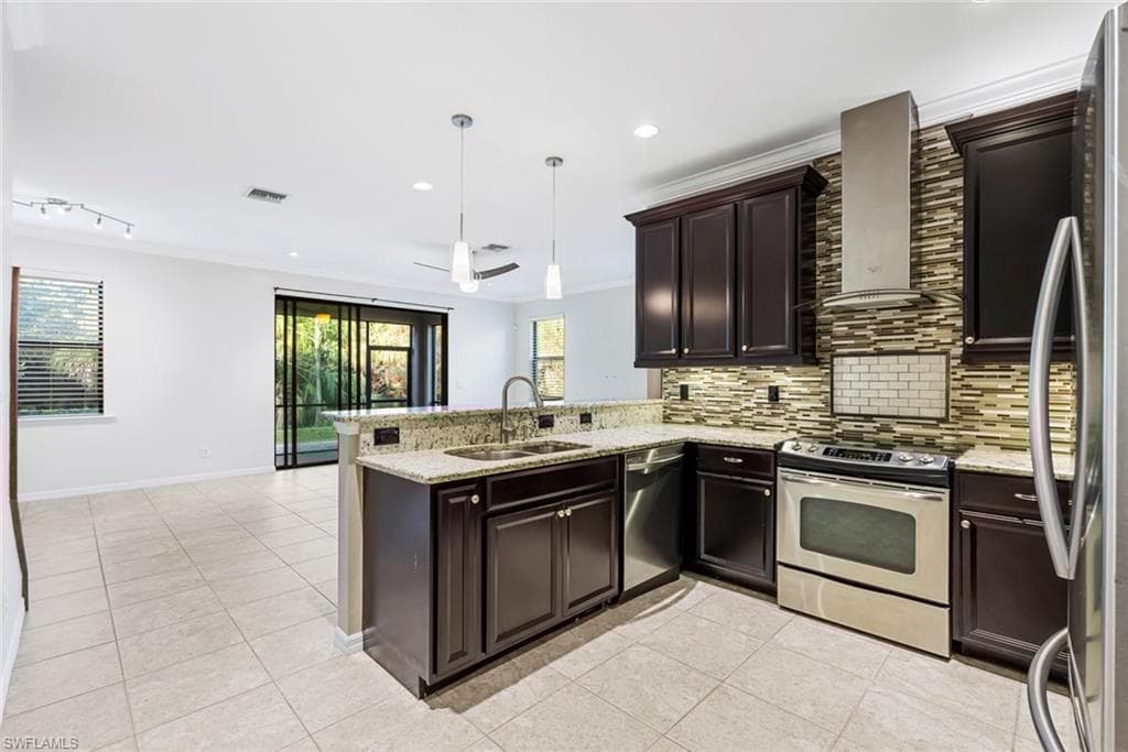 15320 Summit Place Cir, Naples, FL 34119-11