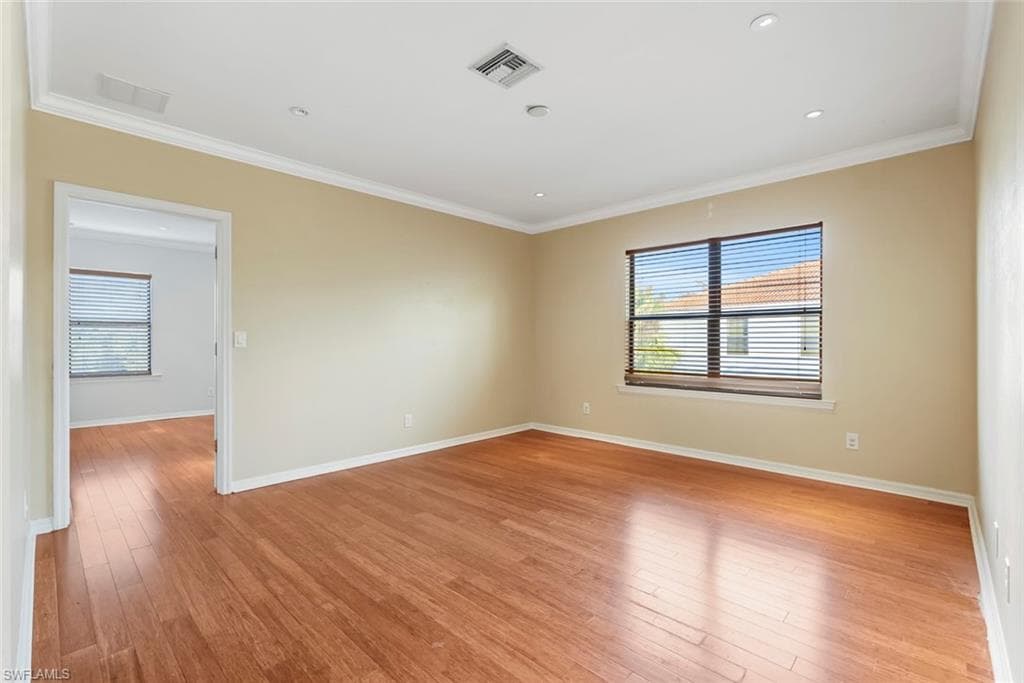 15320 Summit Place Cir, Naples, FL 34119-17