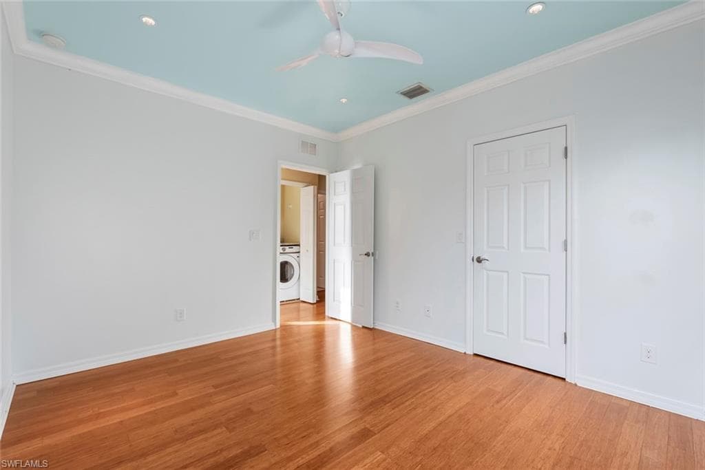 15320 Summit Place Cir, Naples, FL 34119-30