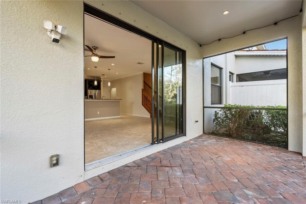 15320 Summit Place Cir, Naples, FL 34119-36